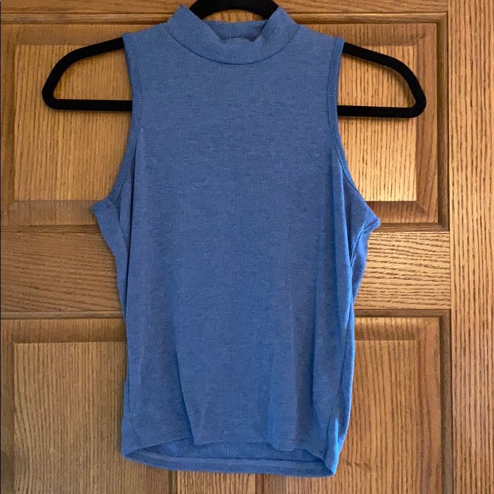 High neck tank